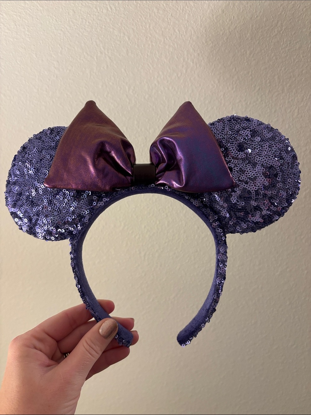 Women’s Minnie Mouse Purple Sequined Headband